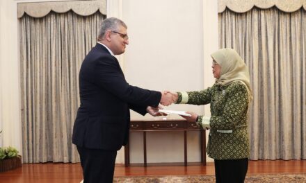 Presentation of Credentials from H.E. Abdou Salam Diallo and H.E. Serob Bejanyan to President Halimah Yacob