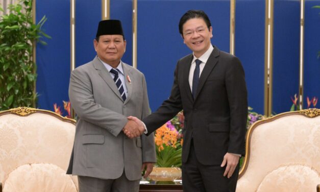 Indonesian President-Elect and Defence Minister Reaffirms Close Ties with Singapore