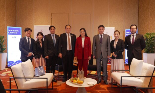 Mongolia and Singapore Discuss Cooperation on Tourism, Youth Development, and Sustainable Growth